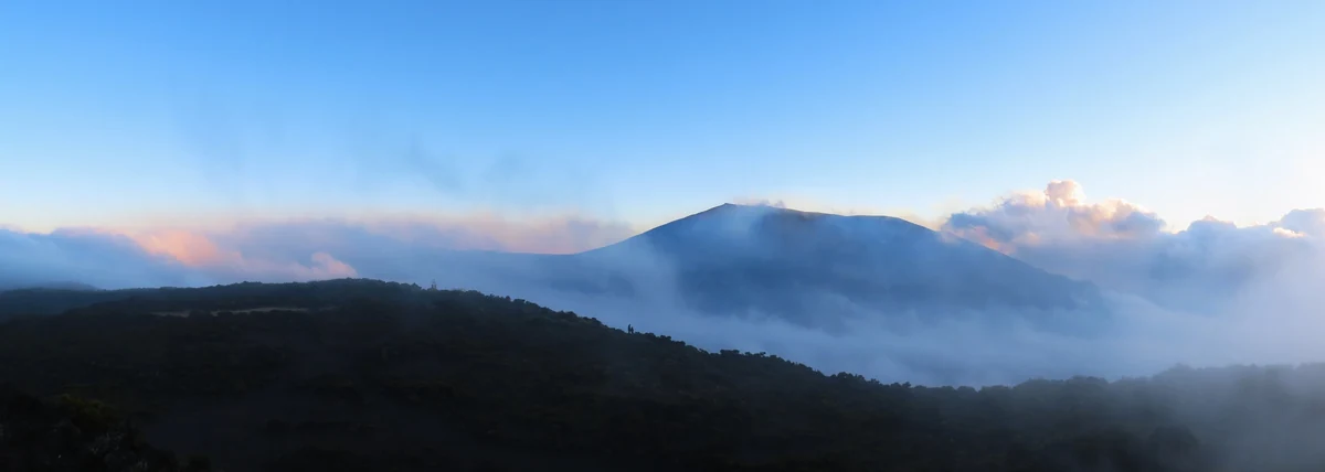 Scenic view of Réunion