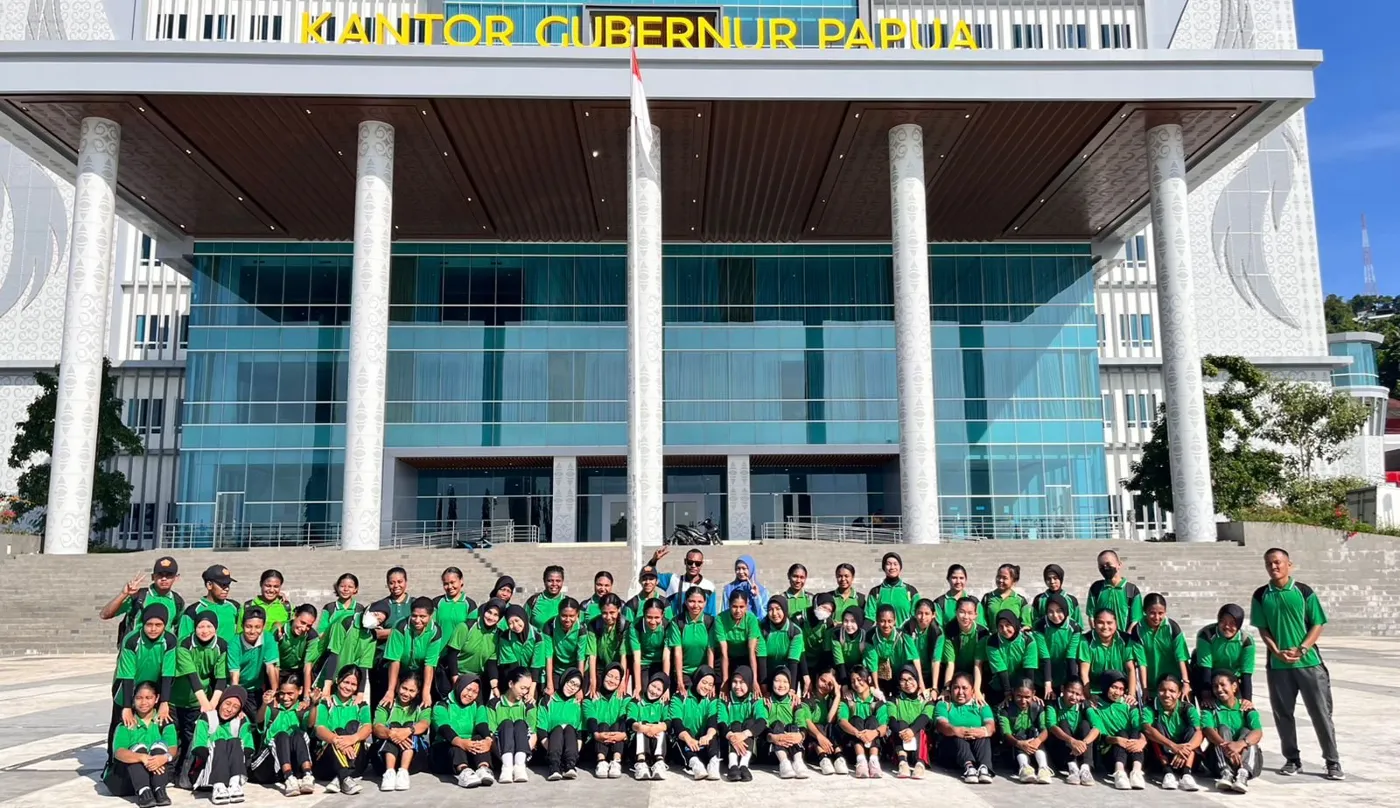 Banner image from the Akademi Keperawatan RS Marthen Indey website