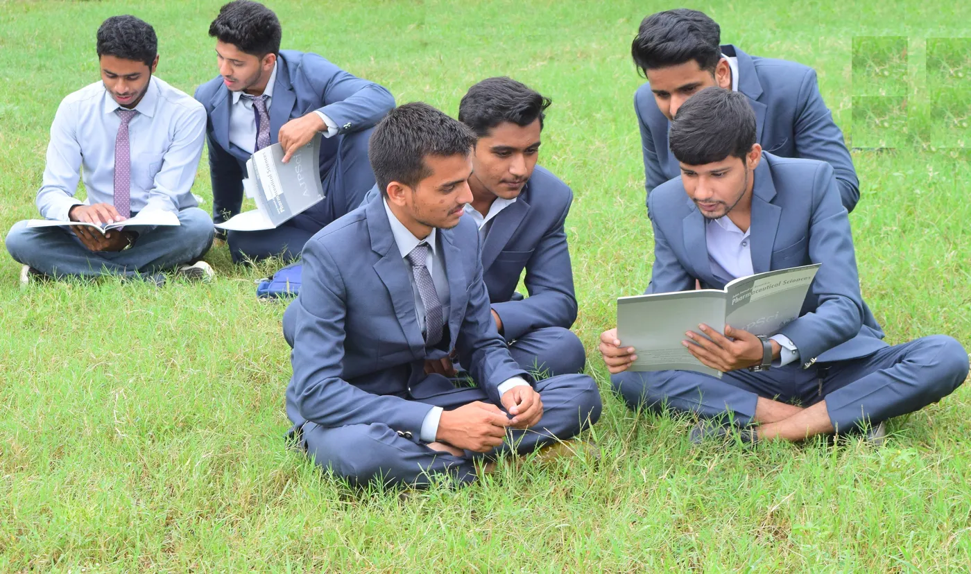 Banner image from the Aurangabad Pharmacy College website