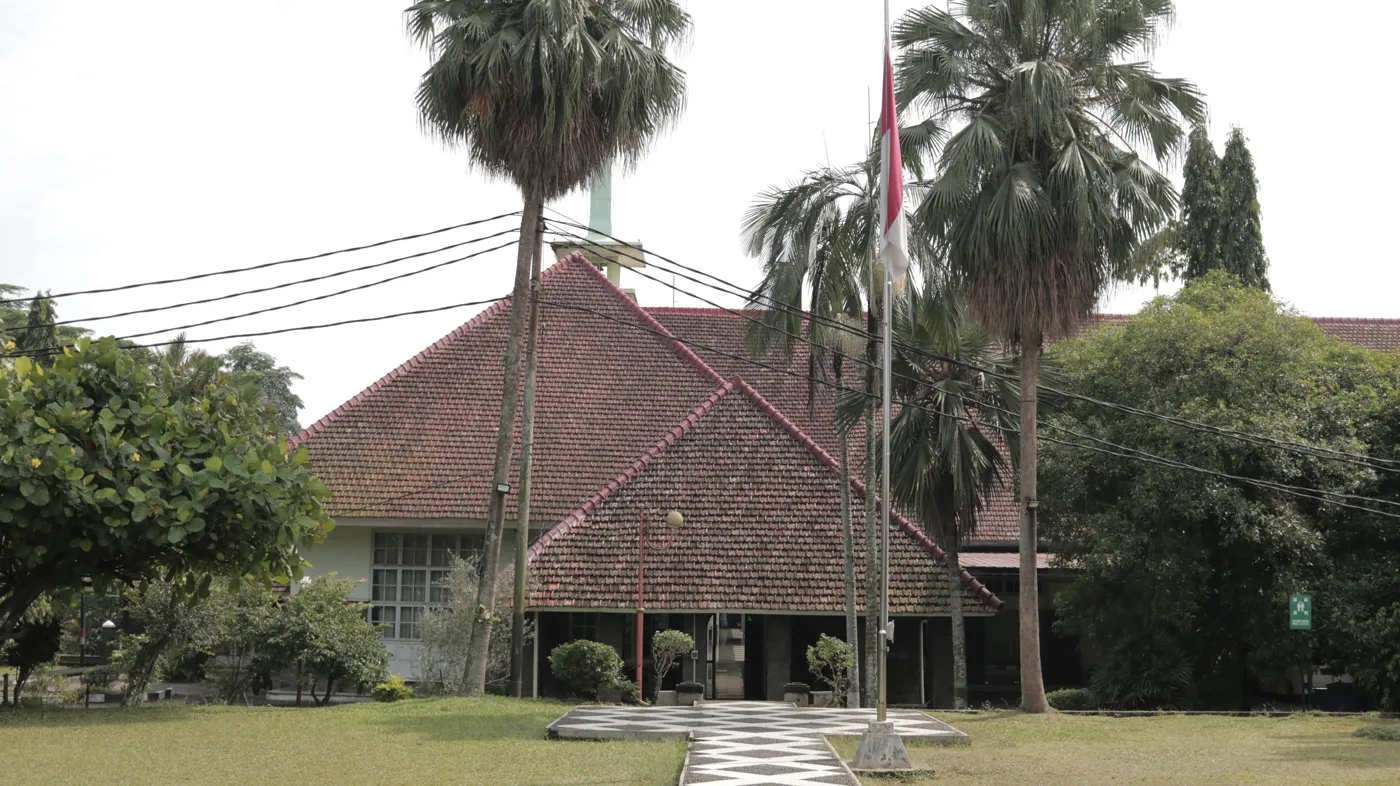 Banner image from the Bogor Agricultural Development Polytechnic website
