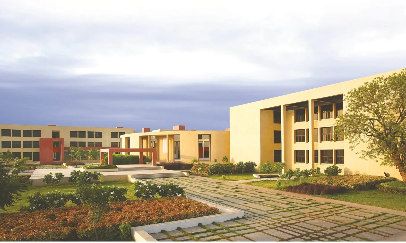 Banner image from the Dr. Subhash University website