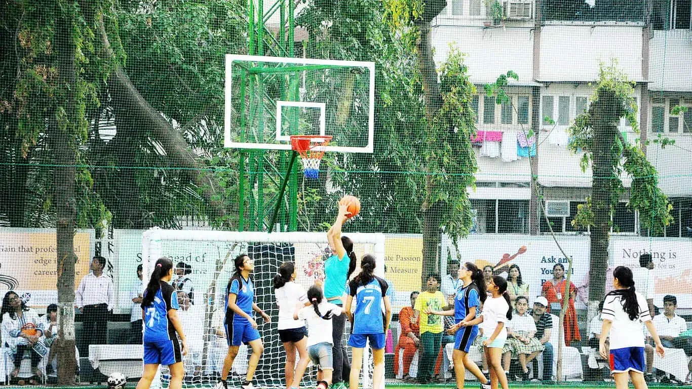 Banner image from the Durgadevi Saraf Institute of Management Studies website
