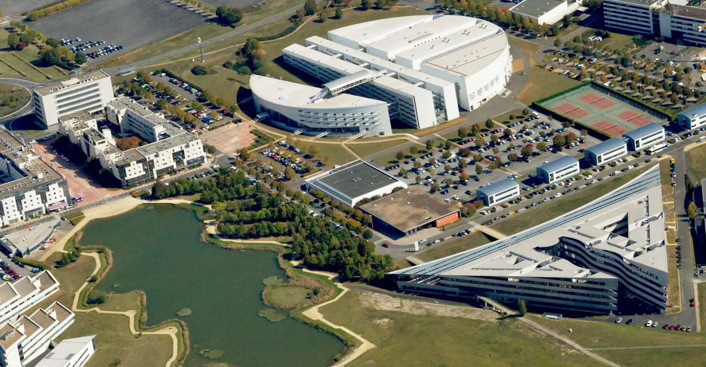 Banner image from the Ecole Nationale Supérieur de Mécanique et d'Aéronautique website