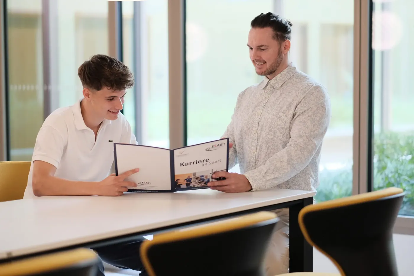 Banner image from the ESAB Fachhochschule für Sport und Management Potsdam website