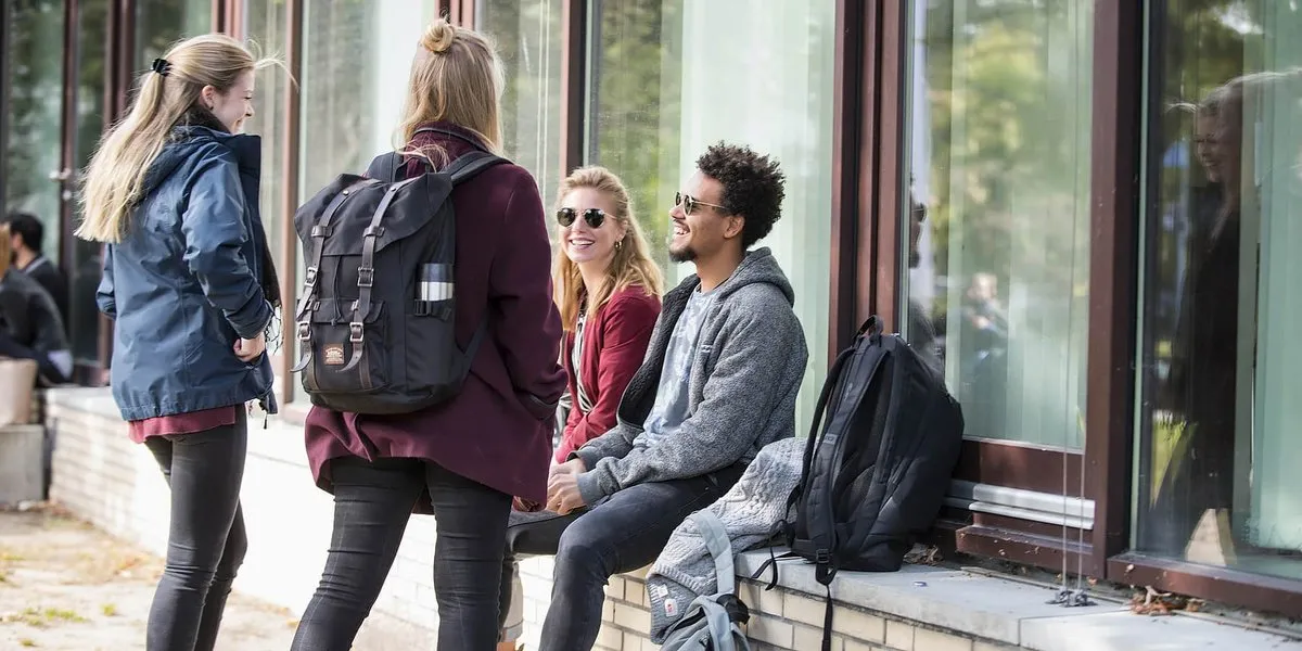 Banner image from the Evangelische Hochschule Berlin website