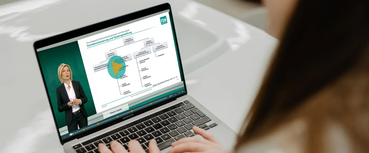Banner image from the Fachhochschule für Oekonomie und Management (FOM) website