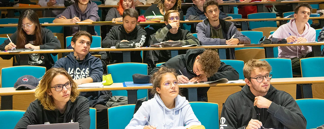 Banner image from the Institut National des Sciences Appliquées Centre Val de Loire website