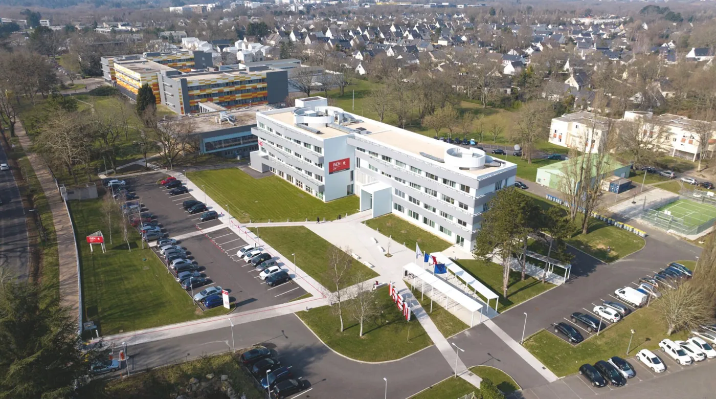 Banner image from the ISEN Ouest website