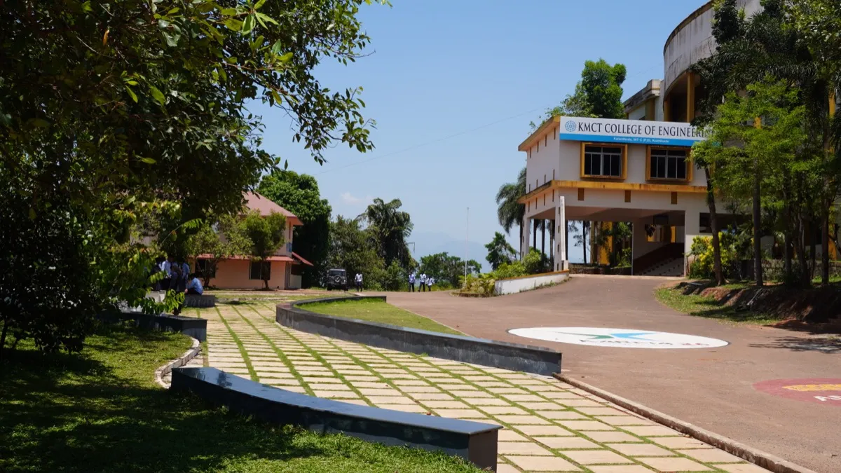Banner image from the KMCT Group of Educational Institutions website