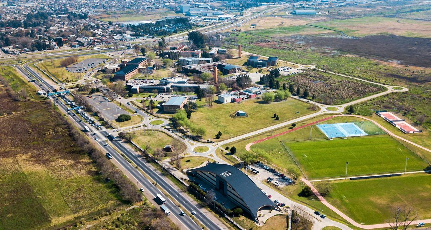 Banner image from the National University of Lomas de Zamora website