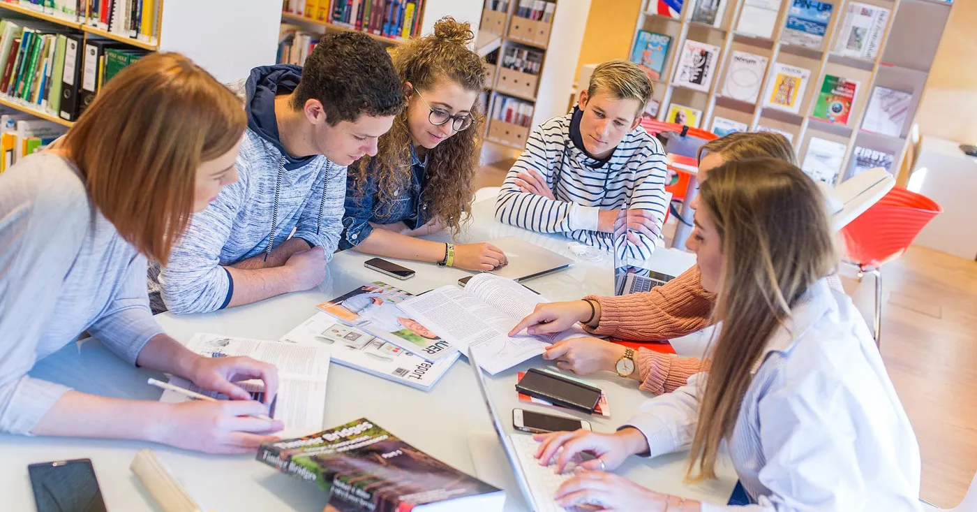 Banner image from the Salzburg University of Applied Sciences website