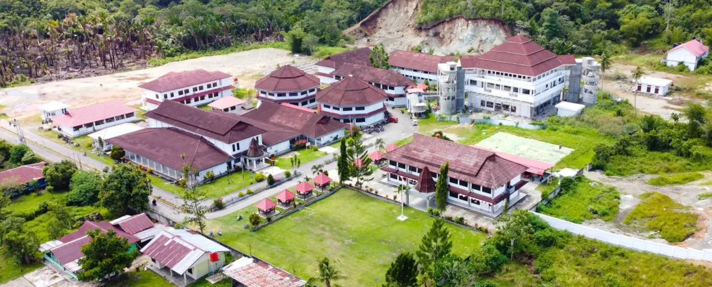 Banner image from the Sekolah Tinggi Agama Kristen Protestan Negeri Sentani website
