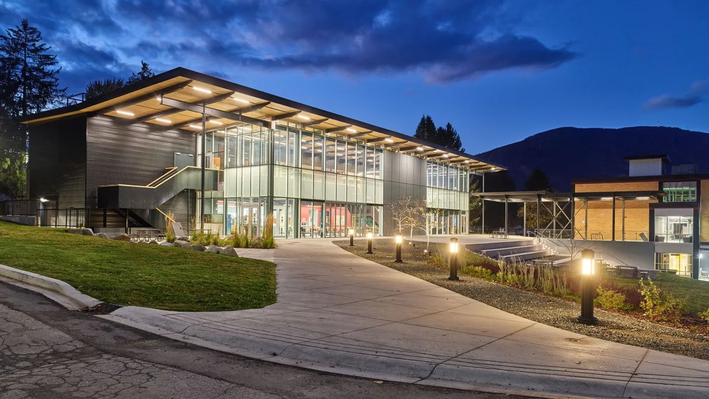 Banner image from the Selkirk College website