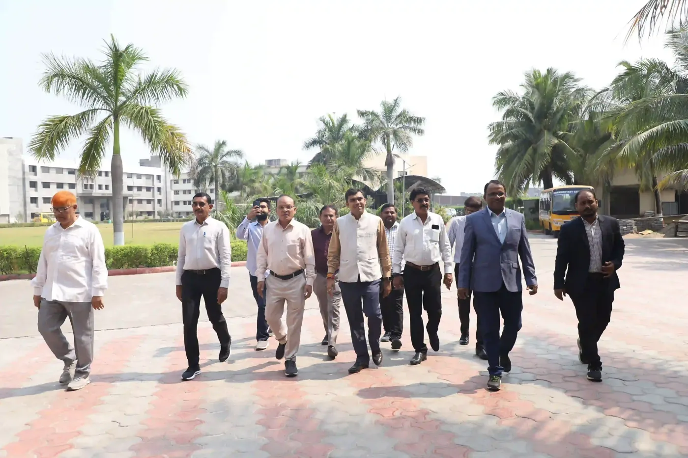 Banner image from the Shree Dhanvantary Pharmacy College website