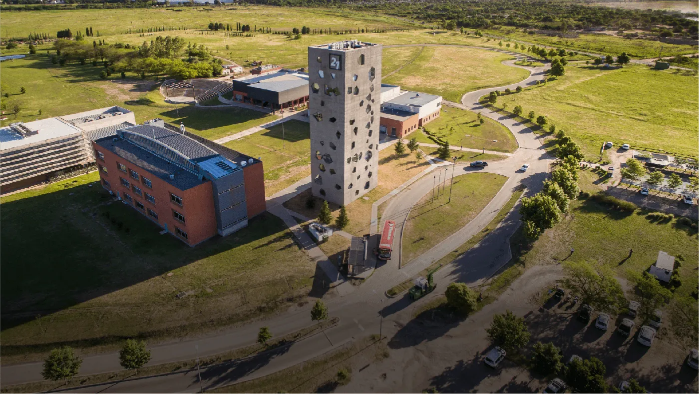 Banner image from the Universidad Siglo 21 website