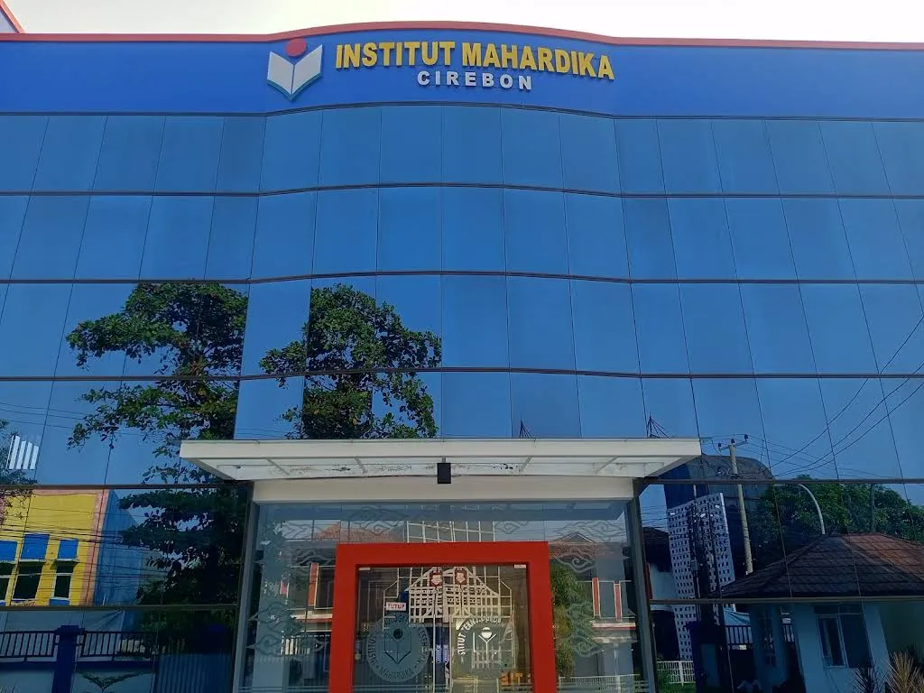 Banner image from the Universitas Insan Mahardika website