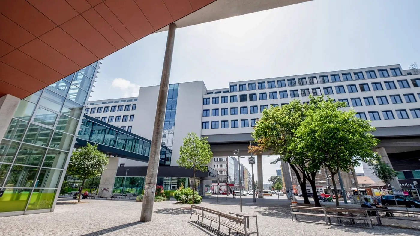 Banner image from the University of Applied Sciences Technikum Wien website