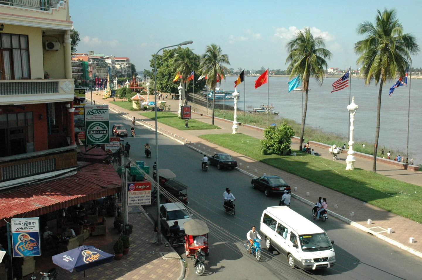 Phnom Penh riverside road and promenade beside the river
