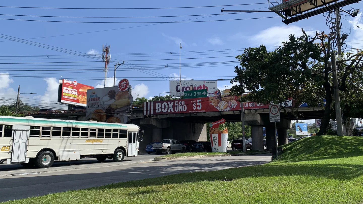 Pan-American Highway overpass and surrounding streets in Santa Tecla