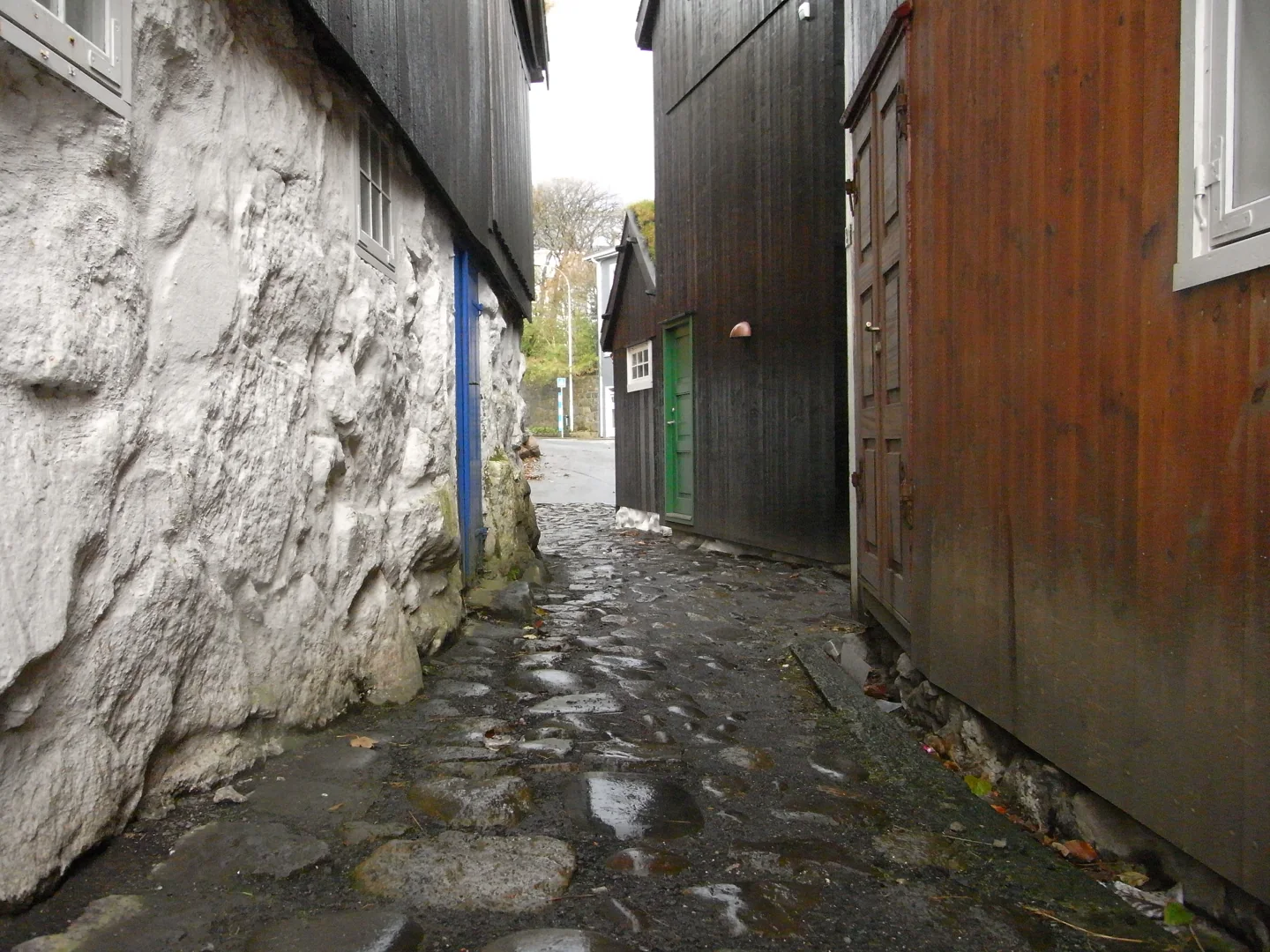 Narrow Gongin street in the historic district of Tórshavn